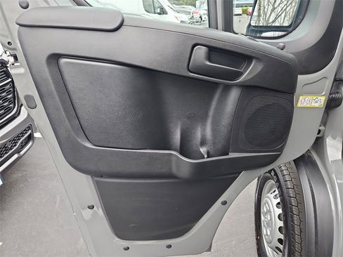 New 2026 RAM ProMaster 2500 w/ Convenience Group image 10