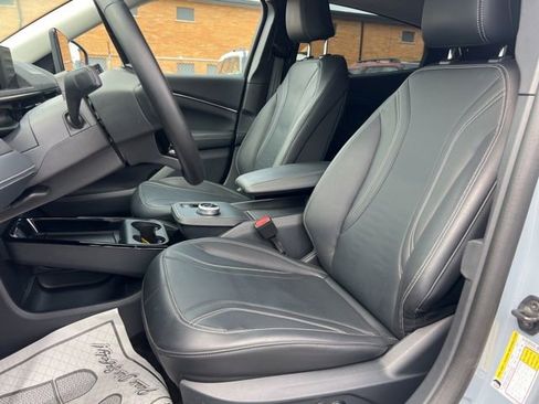 Used 2024 Ford Mustang Mach-E Premium AWD/4WD image 20