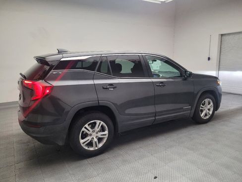 Used 2018 GMC Terrain SLE FWD image 10