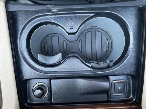 Used 2017 Mercedes-Benz GLS 550 4MATIC image 31