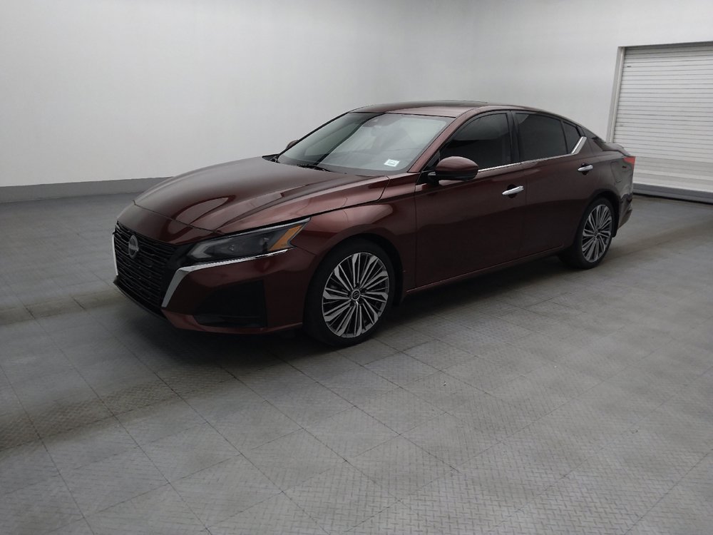 Used 2023 Nissan Altima 2.5 SL FWD image 2