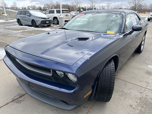 Used 2013 Dodge Challenger SXT w/ Super Sport Group image 3