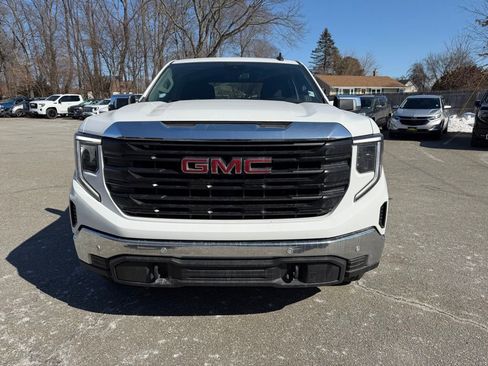 Certified 2024 GMC Sierra 1500 Pro w/ Pro Value Package image 10