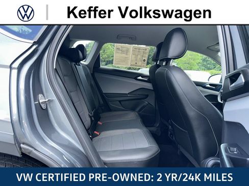 Certified 2023 Volkswagen Taos SE FWD image 35