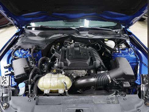 Used 2020 Ford Mustang Premium w/ Equipment Group 201A RWD image 20