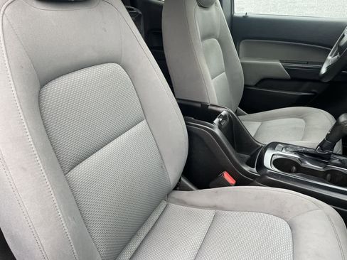 Used 2019 Chevrolet Colorado W/T w/ WT Convenience Package AWD/4WD image 14