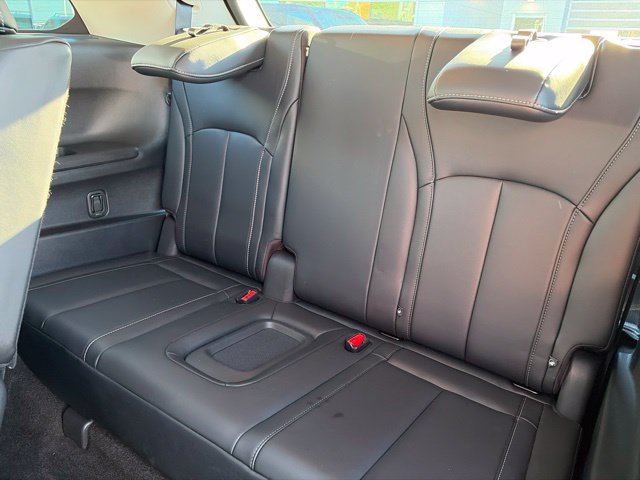 Certified 2023 INFINITI QX60 Luxe w/ Performance Audio Package AWD/4WD image 17