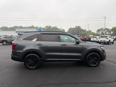 Used 2021 Kia Sorento S AWD/4WD image 11