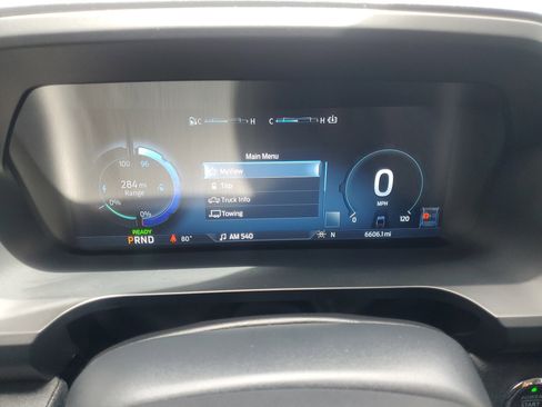 Used 2025 Ford F150 Lightning Flash image 24