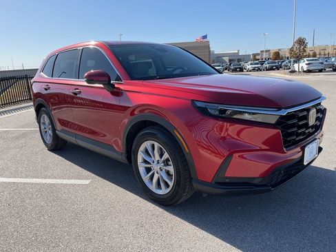 Used 2024 Honda CR-V EX-L image 3