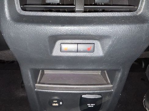 Used 2022 Ford Edge Titanium w/ Equipment Group 301A image 17