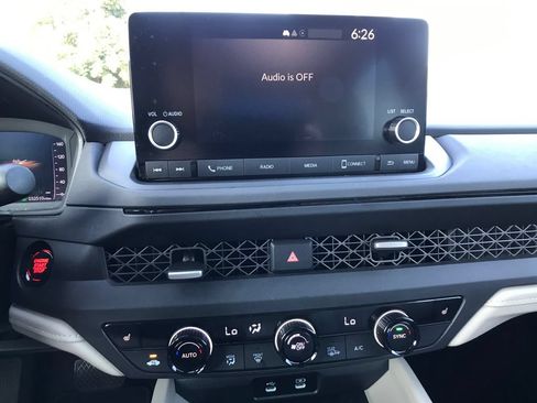 Used 2024 Honda Accord EX image 12