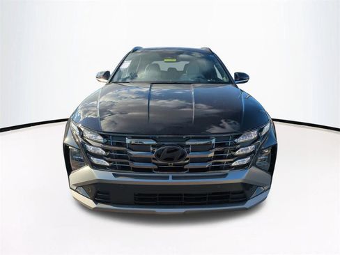 New 2026 Hyundai Tucson Limited FWD image 3
