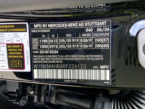 Certified 2024 Mercedes-Benz GLC 300 4MATIC image 37