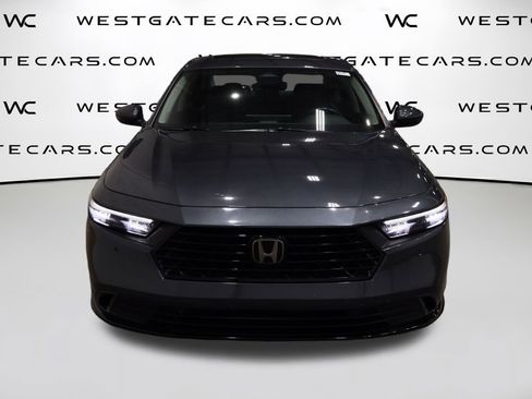 Used 2023 Honda Accord EX-L image 2