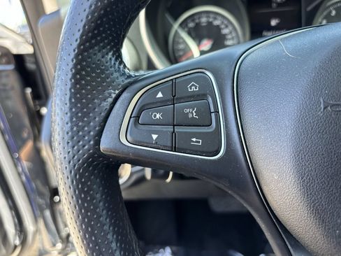 Used 2015 Mercedes-Benz C 300 4MATIC Sedan image 27