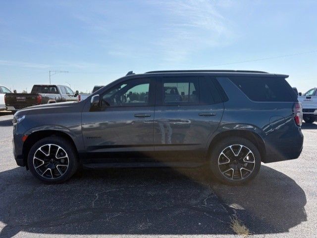 Used 2021 Chevrolet Tahoe RST w/ Luxury Package AWD/4WD image 3