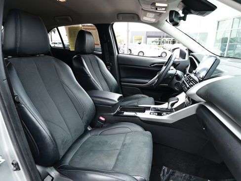 Used 2025 Mitsubishi Eclipse Cross SE AWD/4WD image 28