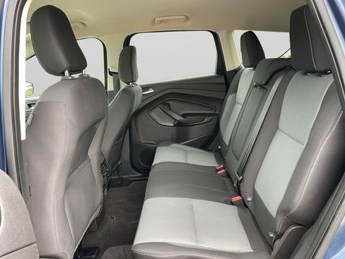 Certified 2018 Ford Escape SE w/ SE Sync 3 Package AWD/4WD image 19
