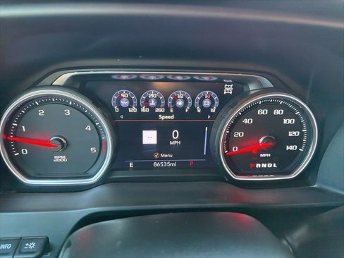 Used 2022 Chevrolet Silverado 2500 High Country w/ LPO, Hitch Package image 14