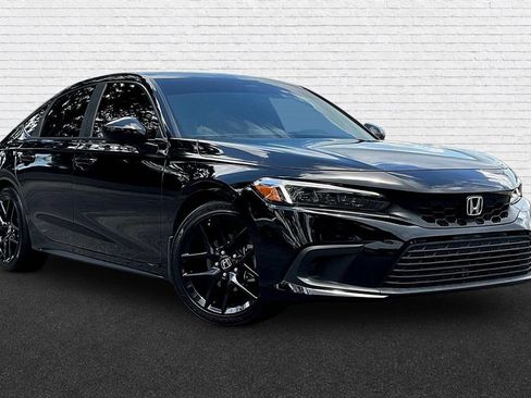 Used 2024 Honda Civic Sport image 3