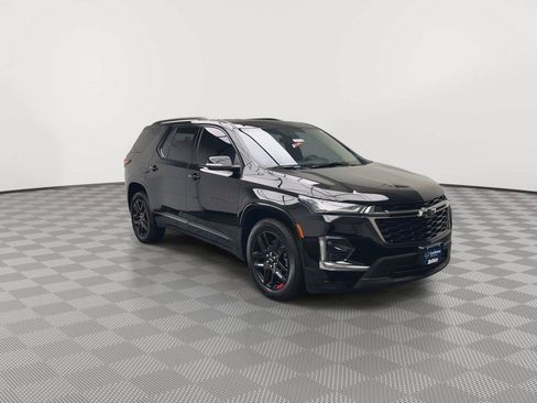 Used 2022 Chevrolet Traverse Premier w/ Redline Edition AWD/4WD image 37