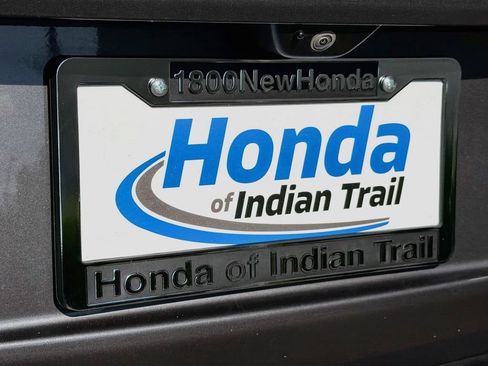 Used 2023 Jeep Grand Cherokee Overland w/ Advanced Protech Group III AWD/4WD image 36
