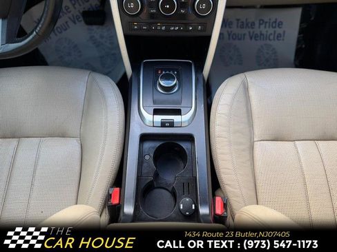 Used 2017 Land Rover Discovery Sport HSE image 27
