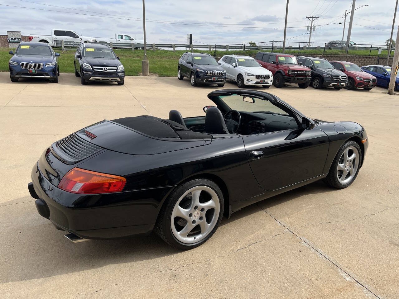 Used 1999 Porsche 911 Cabriolet image 5