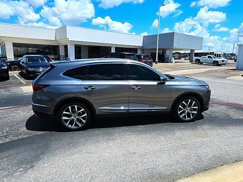 Used 2023 Acura MDX FWD w/ Technology Package image 4