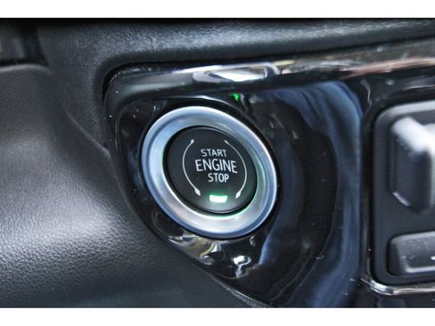 Used 2023 Chevrolet Silverado 1500 LT Trail Boss w/ LT Trail Boss Premium Package AWD/4WD image 18