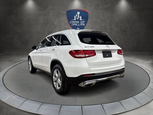 Used 2018 Mercedes-Benz GLC 300 image 3