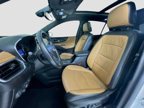 Used 2019 Chevrolet Equinox Premier AWD/4WD image 12