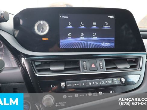 Used 2022 Lexus ES 300h w/ Premium Package image 37