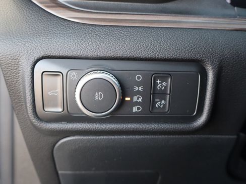 Used 2022 Ford Explorer Limited RWD image 14