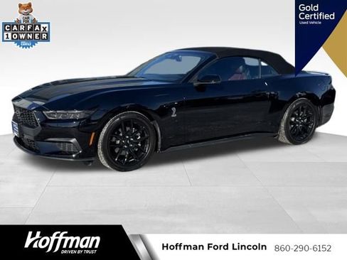 Used 2025 Ford Mustang Premium image 8