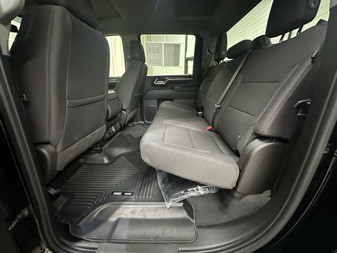 Used 2024 GMC Sierra 3500 SLE w/ SLE Value Package image 23