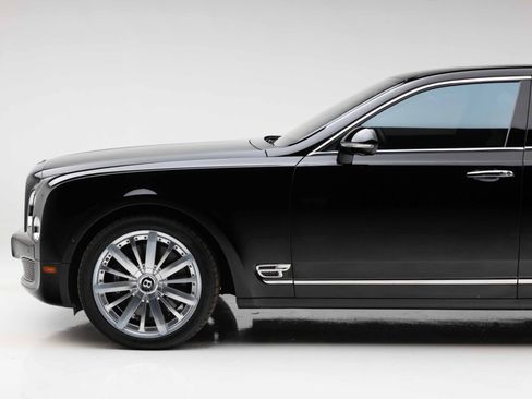 Used 2014 Bentley Mulsanne RWD image 17