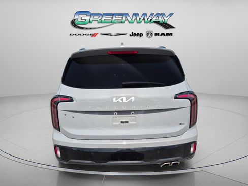 Used 2024 Kia Telluride EX X-Line AWD/4WD image 2