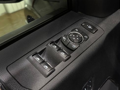 Used 2018 Ford F250 Lariat w/ Lariat Ultimate Package AWD/4WD image 7
