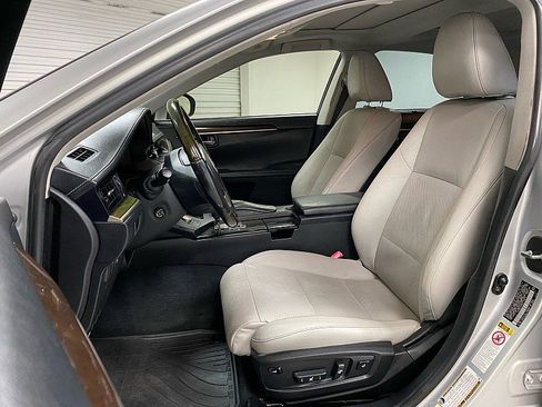 Used 2014 Lexus ES 350 image 10