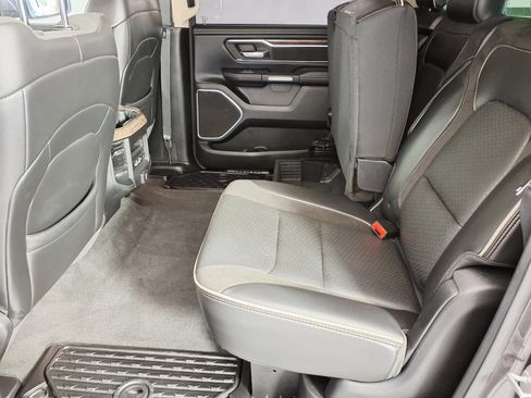 Used 2020 RAM 1500 Laramie AWD/4WD image 8