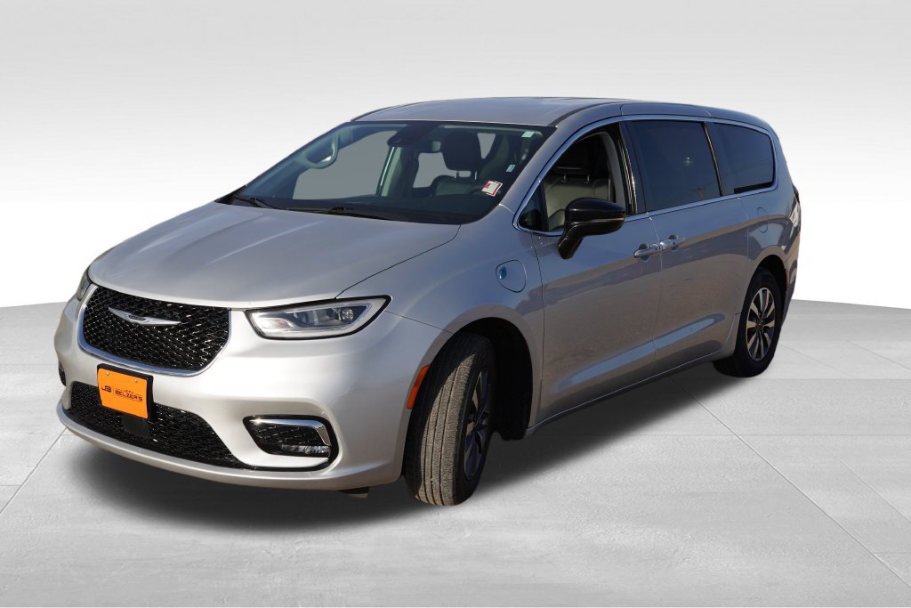 Used 2024 Chrysler Pacifica Limited FWD image 11