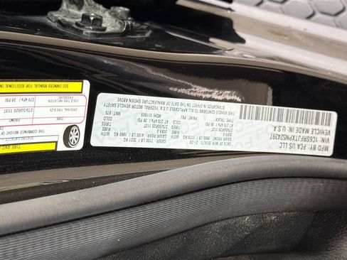 Used 2023 RAM 1500 Laramie AWD/4WD image 34