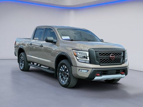 Used 2024 Nissan Titan PRO-4X w/ Off Road Protection Package AWD/4WD image 5