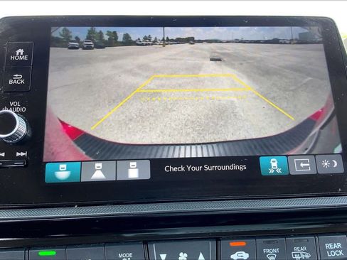 Used 2025 Honda Odyssey Elite image 26