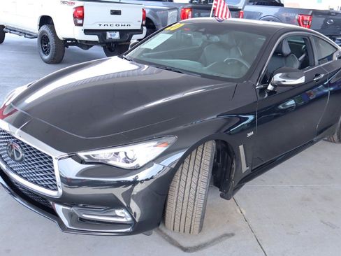 Used 2020 INFINITI Q60 3.0t Luxe w/ Essential Package RWD image 9