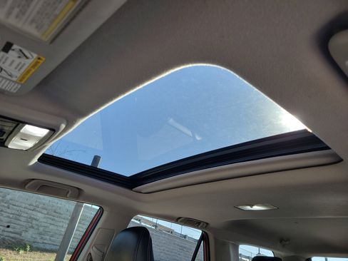 Used 2015 Toyota 4Runner SR5 Premium image 6