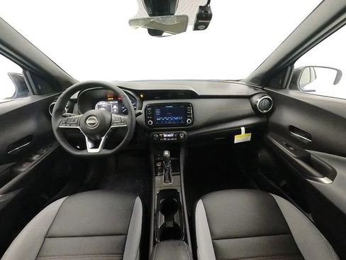 Certified 2024 Nissan Kicks SR w/ SR Premium Package image 20