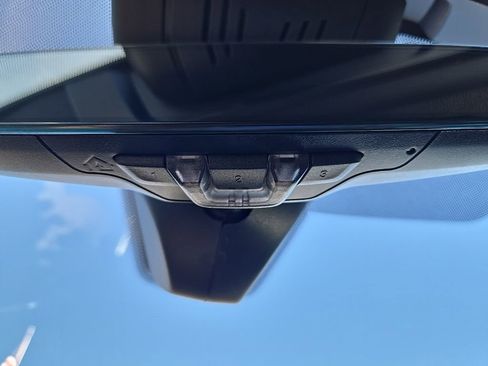Used 2024 BMW 430i Convertible RWD image 37